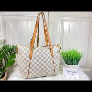 ❌SOLD❌💚Louis Vuitton Totally Azur💚